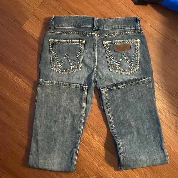 Wrangler Boot Cut Jean - Picture 4 of 7